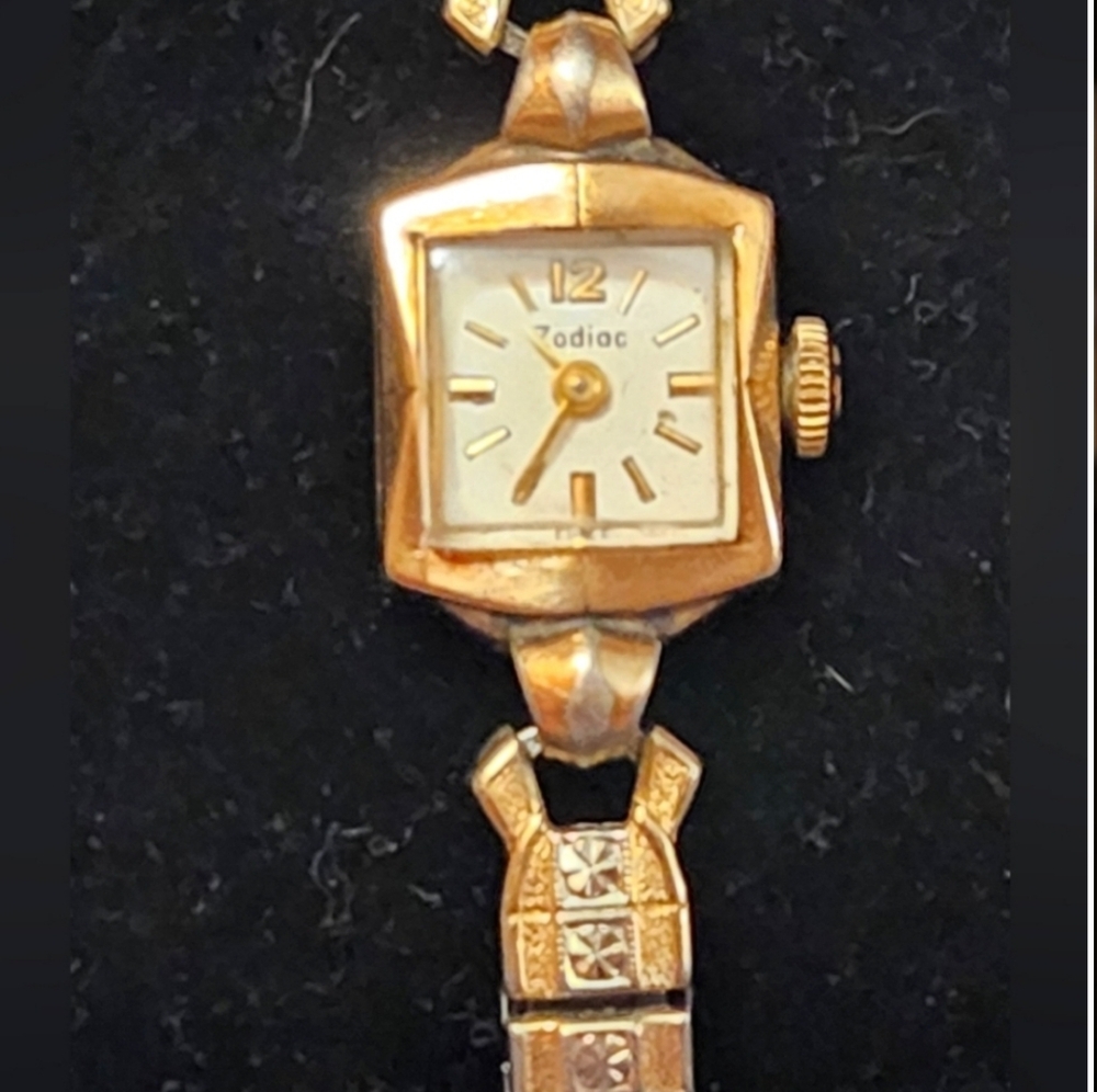 Antique Zodiac Gold Women's Watch Vintage - Picture 5 of 11